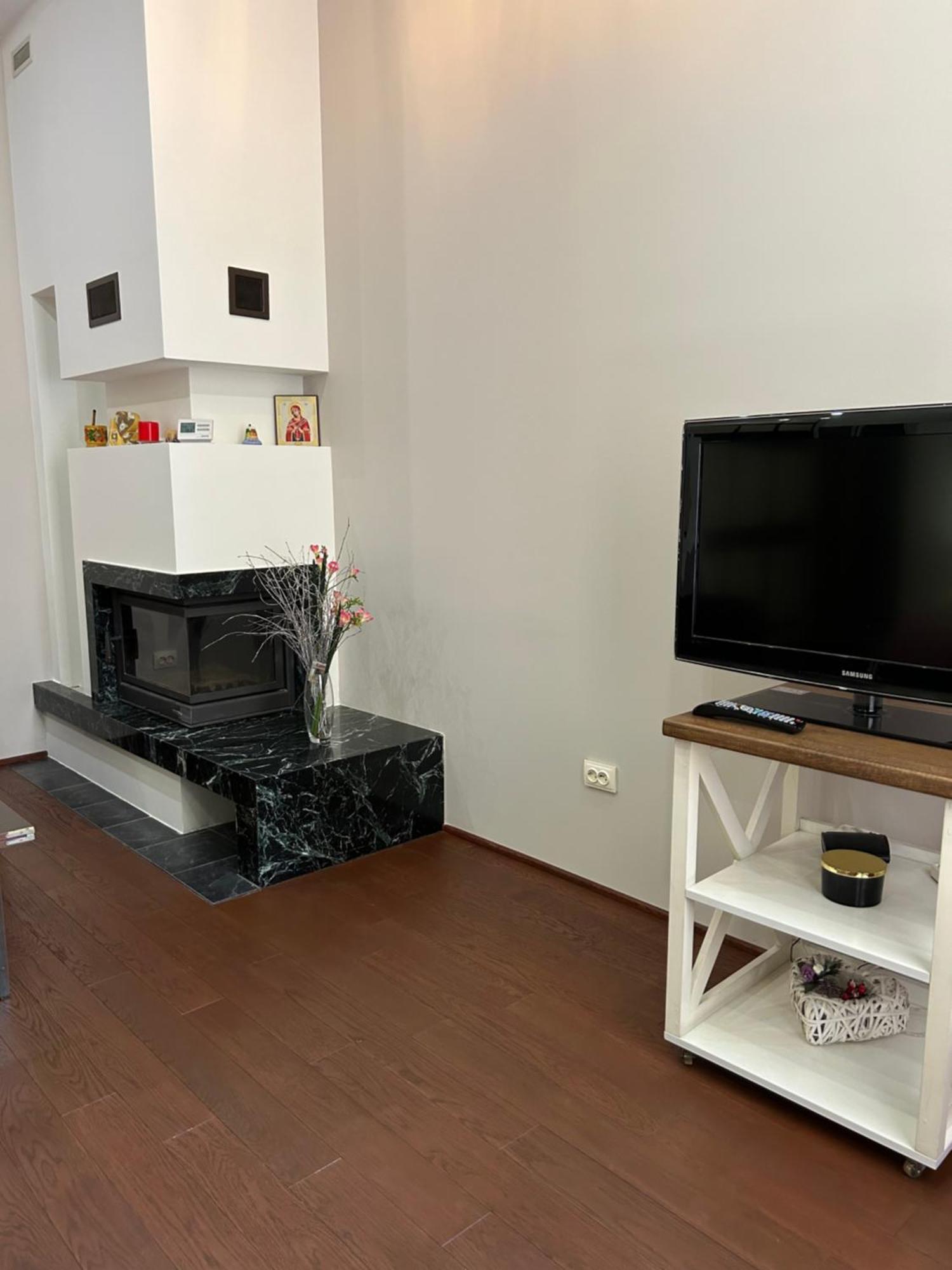 Modern Apartments In A Historical Place On Gorodotskaya ลวีฟ ภายนอก รูปภาพ